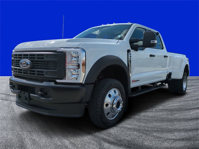2026 Ford F-450 photo 7