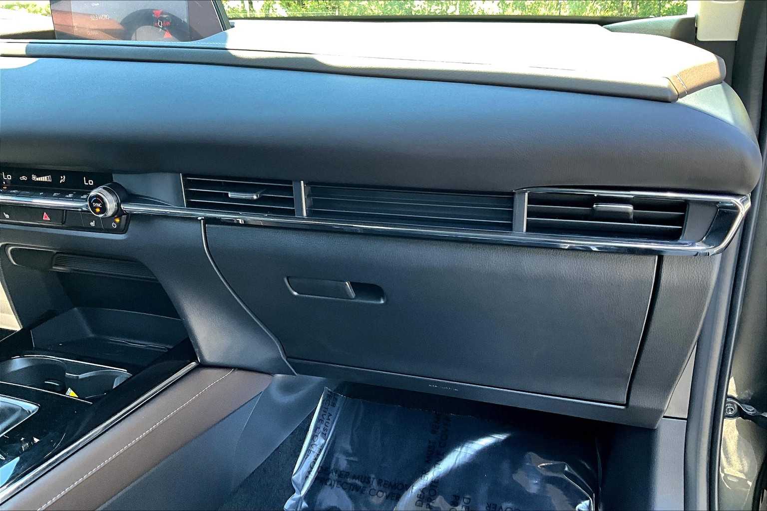 2025 Mazda CX-30 2.5 S Premium photo 16