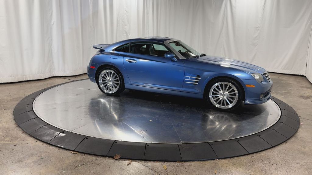 2005 Chrysler Crossfire photo 2