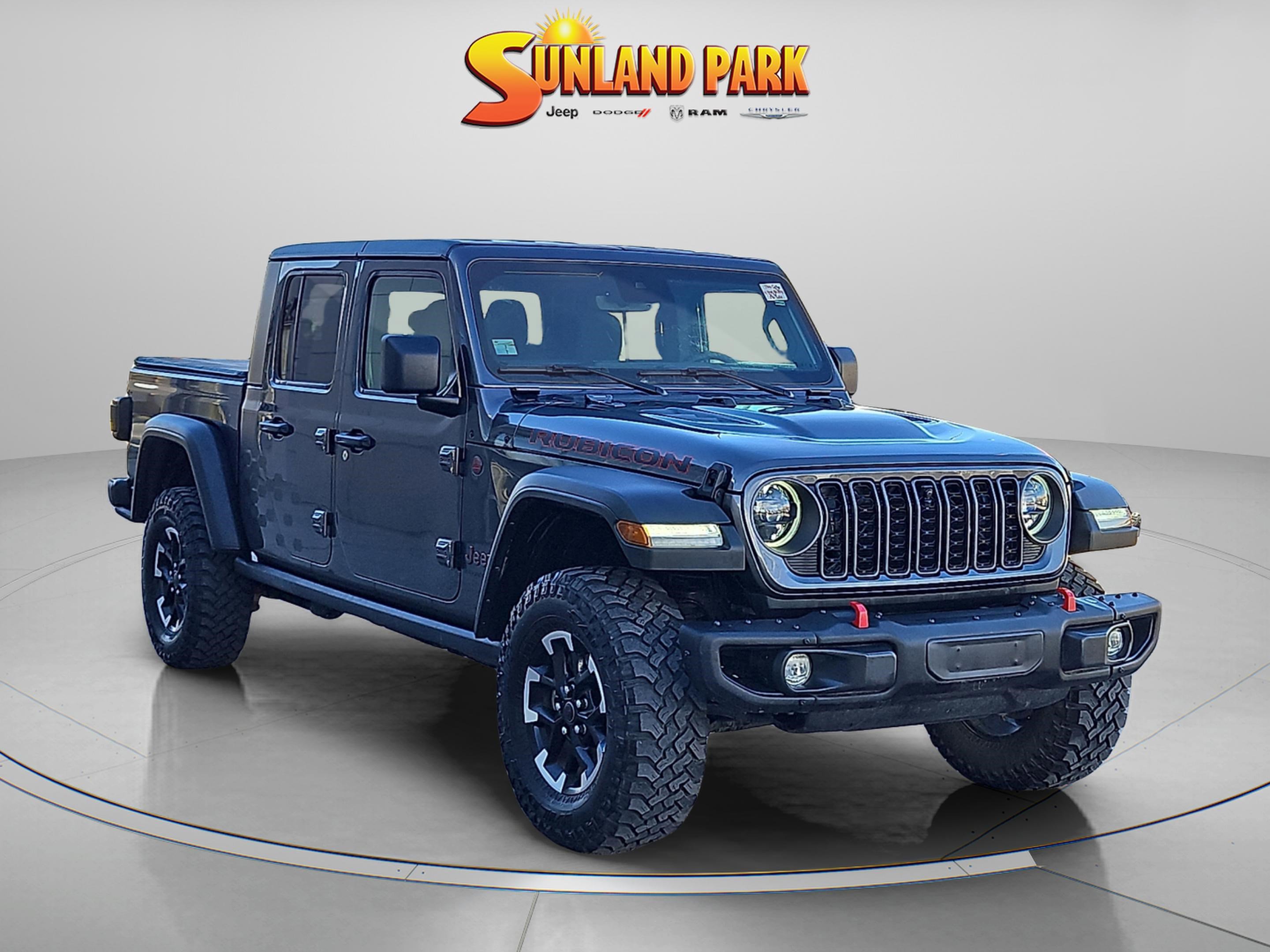 2024 Jeep Gladiator Rubicon's photo