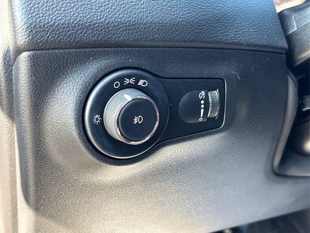 2019 Jeep Compass Sport photo 32