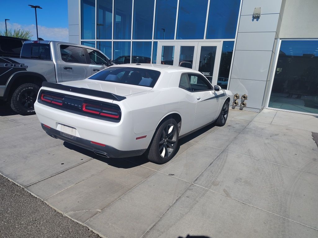 2018 Dodge Challenger SXT photo 11