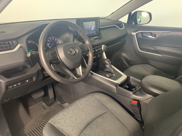 2021 Toyota RAV4 Hybrid XLE photo 12