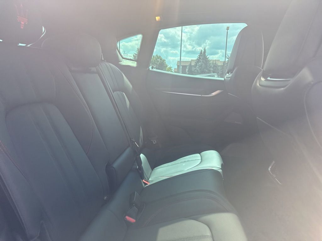 2022 Maserati Levante Modena photo 9
