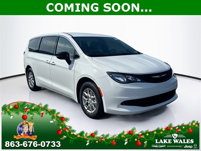 2025 Chrysler Voyager LX's photo