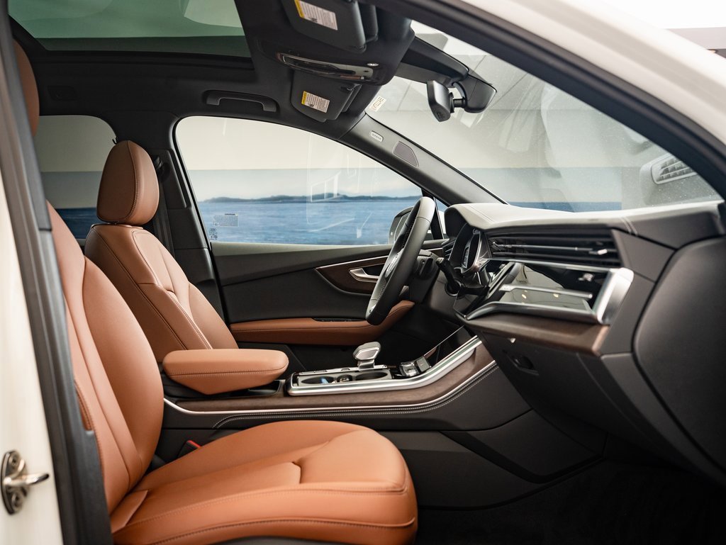 2025 Audi Q7 55 Premium Plus photo 19
