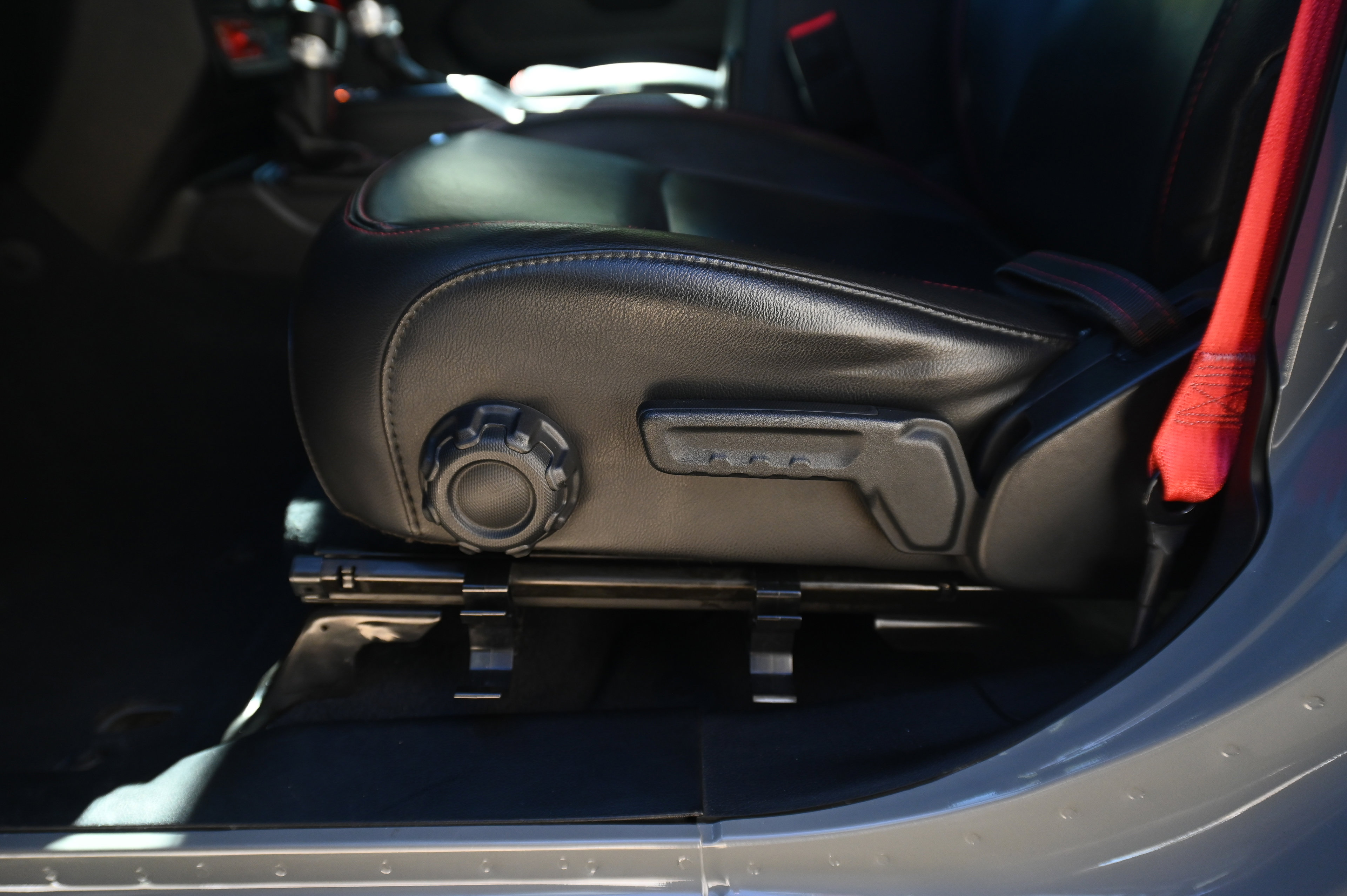 2020 Jeep Wrangler Unlimited Recon photo 11