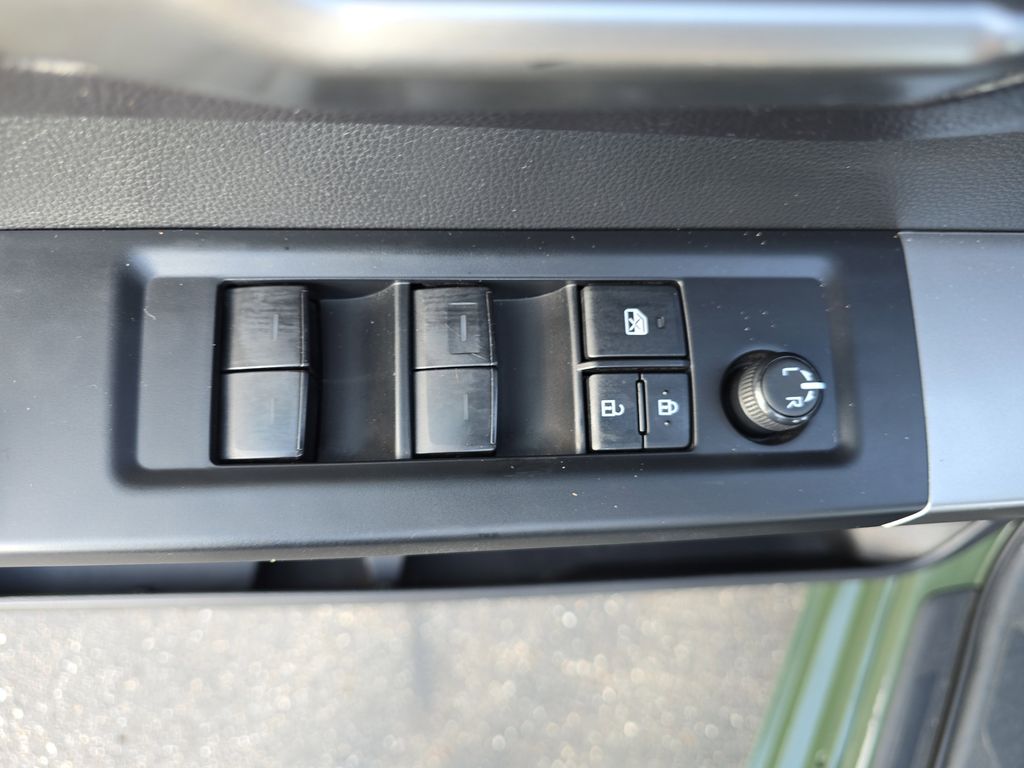 2022 Toyota Tundra SR5 photo 25