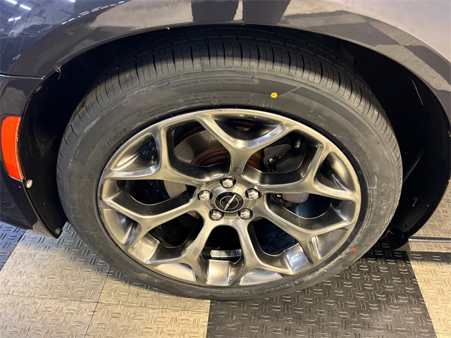2018 Chrysler 300 S photo 8