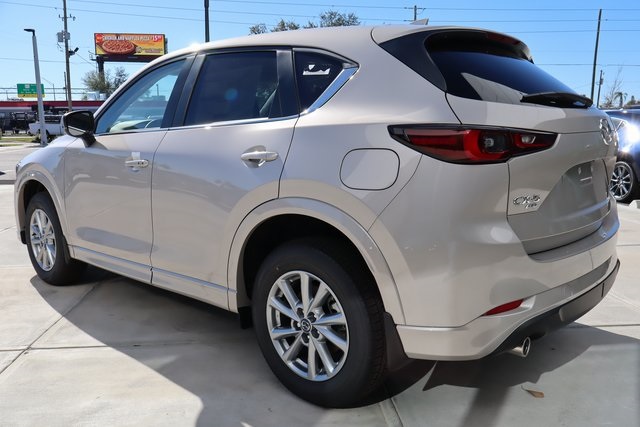 2025 Mazda CX-5 2.5 S Preferred photo 4