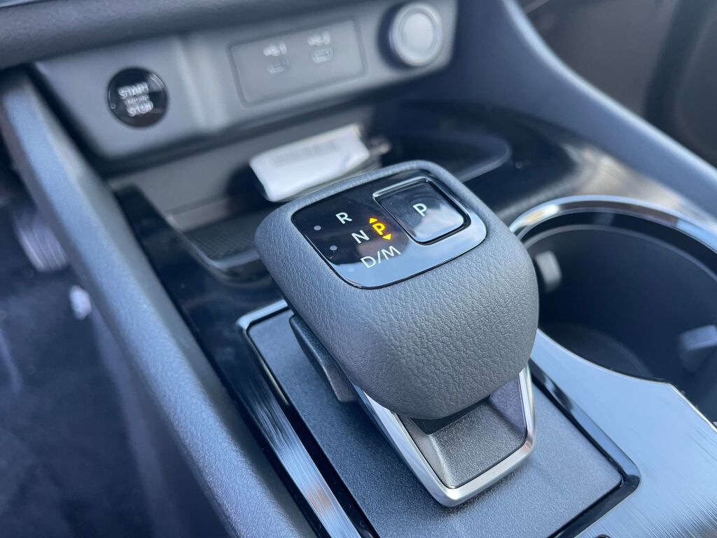 2026 Nissan Rogue SV photo 10