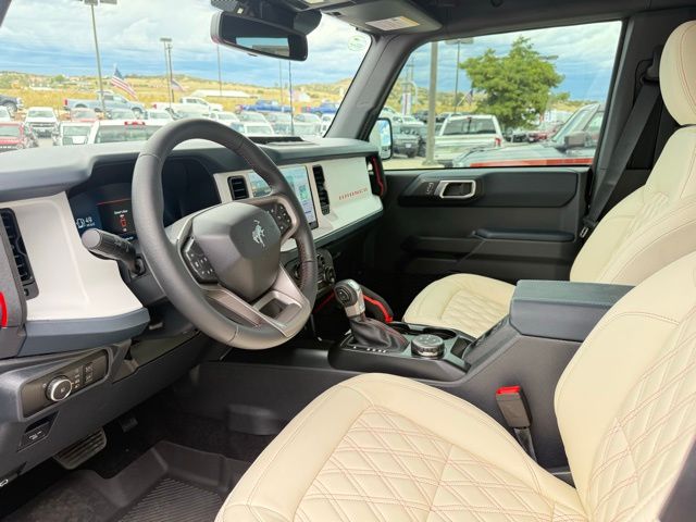 2025 Ford Bronco Heritage First Edition photo 8