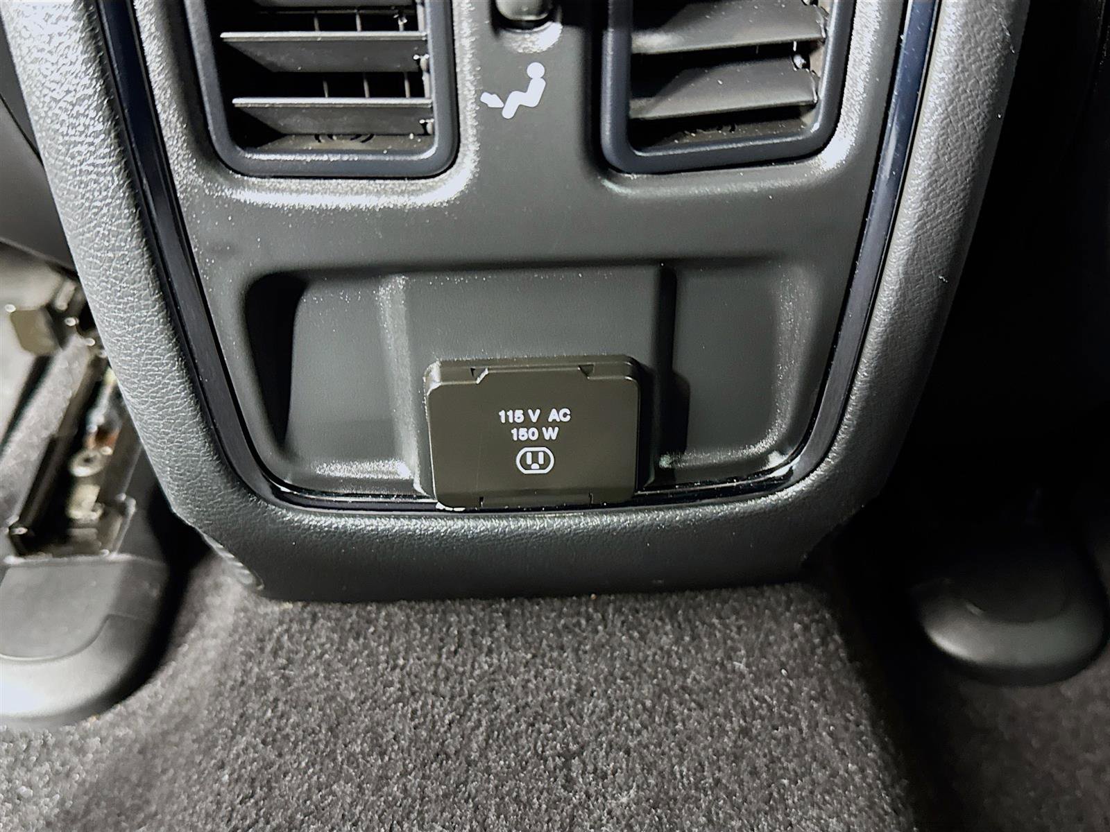 2020 Jeep Grand Cherokee Altitude photo 27