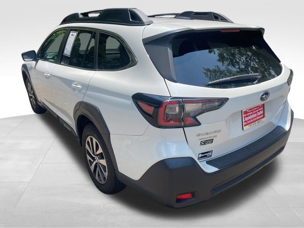 2023 Subaru Outback Premium photo 3