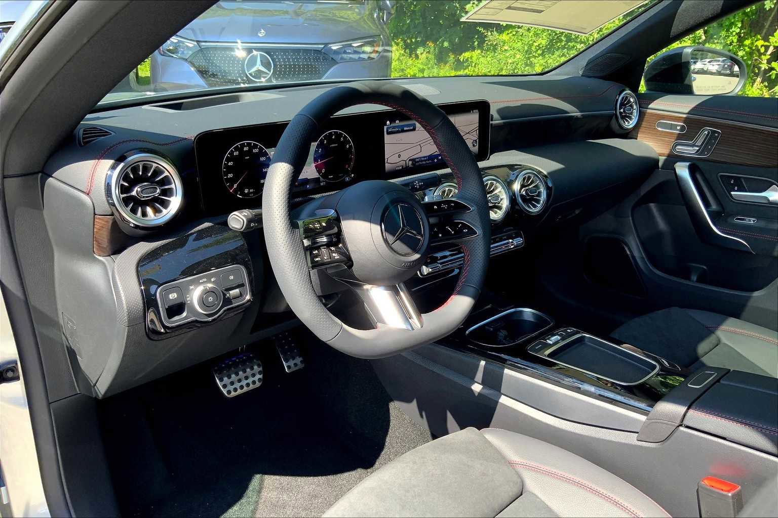 2026 Mercedes Benz CLA 250 4MATIC photo 8
