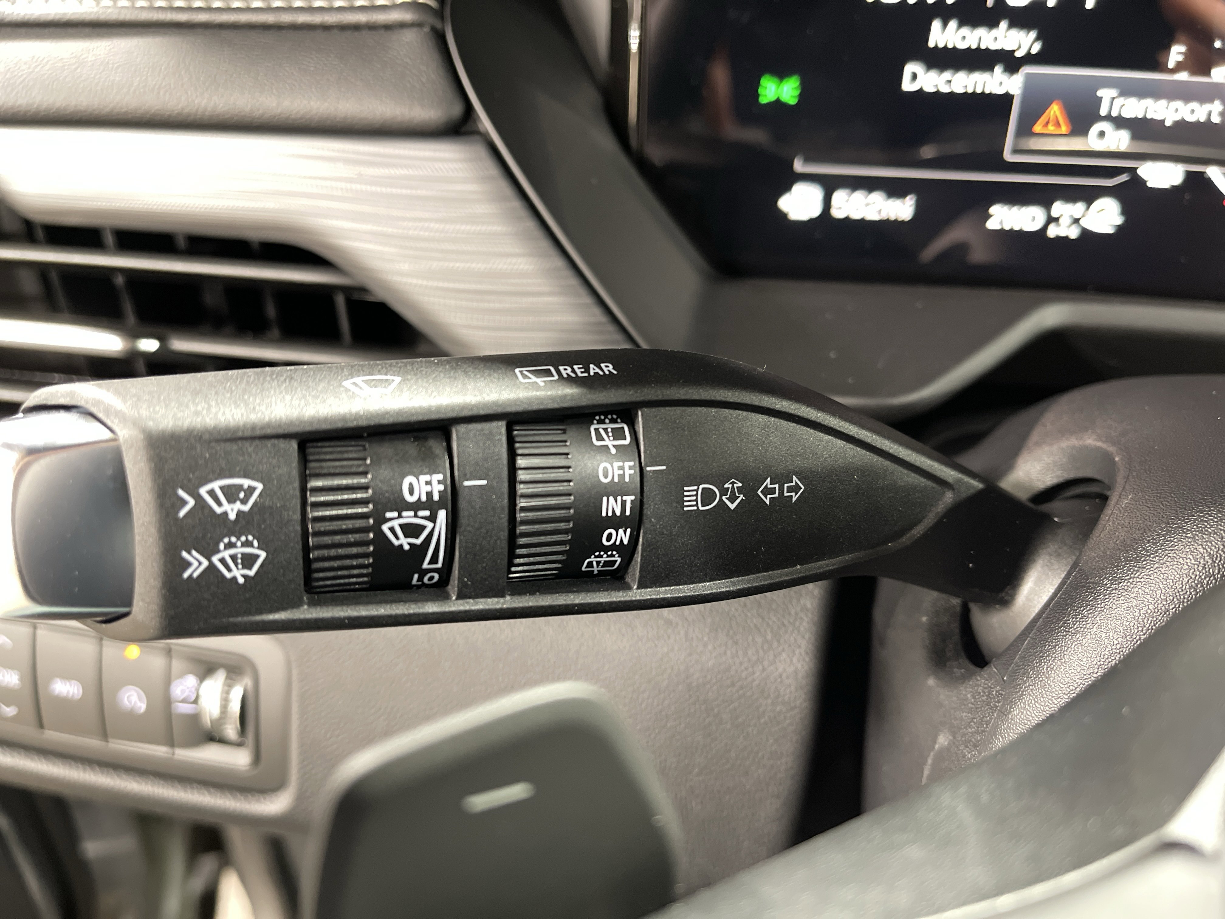 2026 Gmc Acadia Elevation photo 2