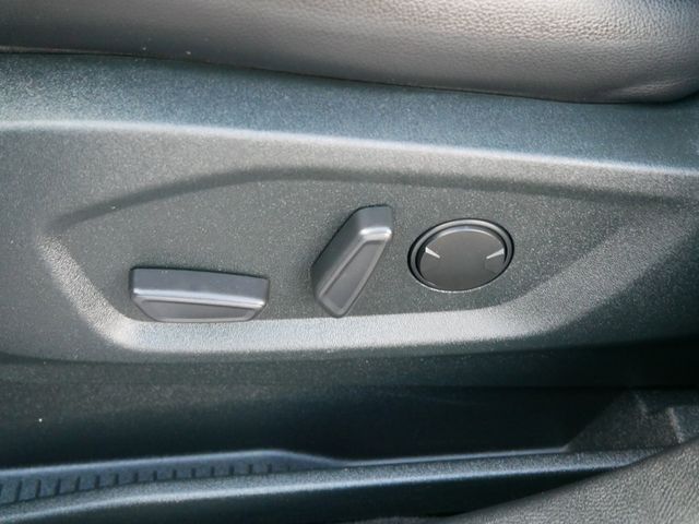 2022 Ford Edge ST photo 20