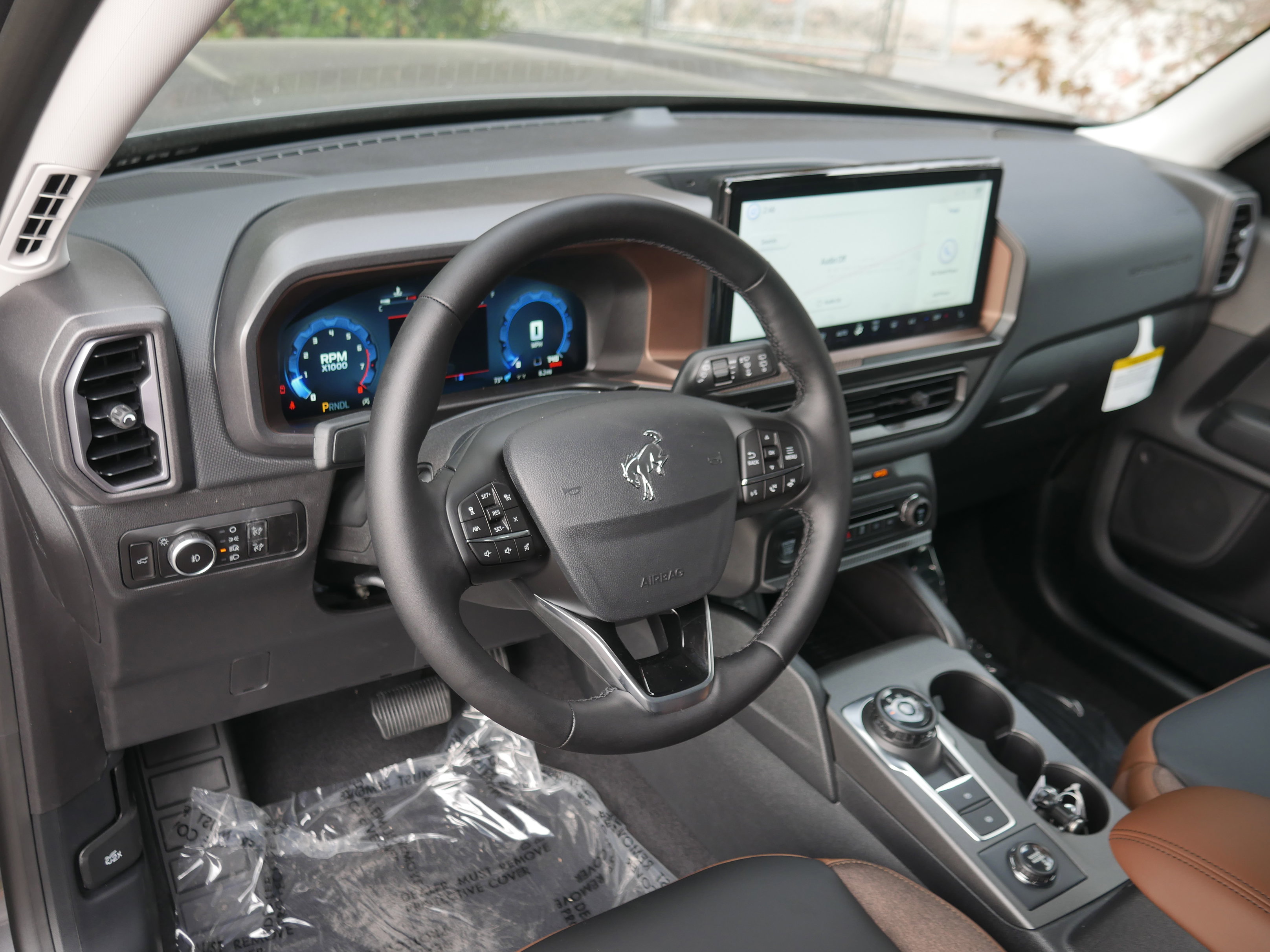 2025 Ford Bronco Sport Outer Banks photo 3