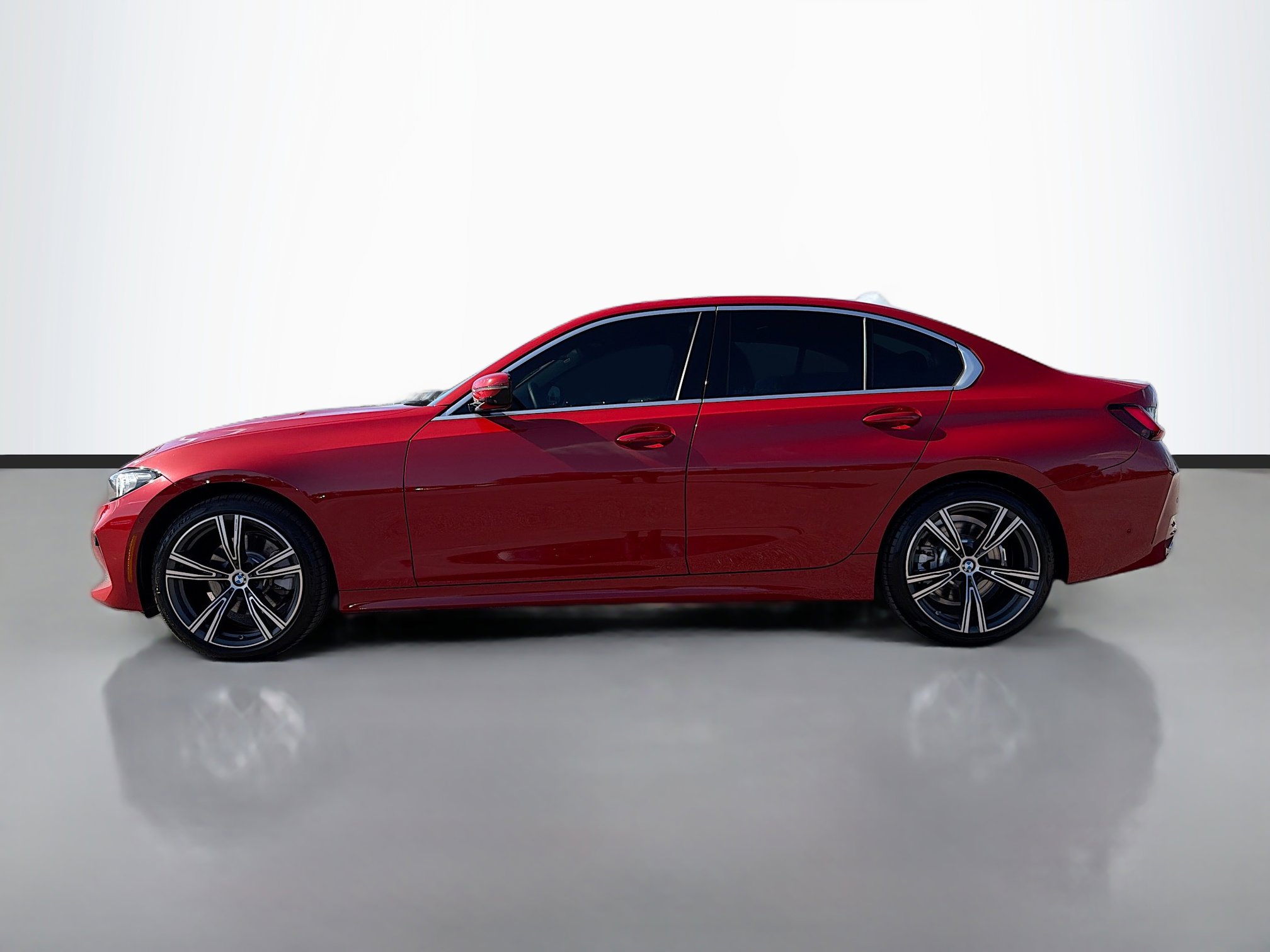 2024 Bmw 330i photo 2