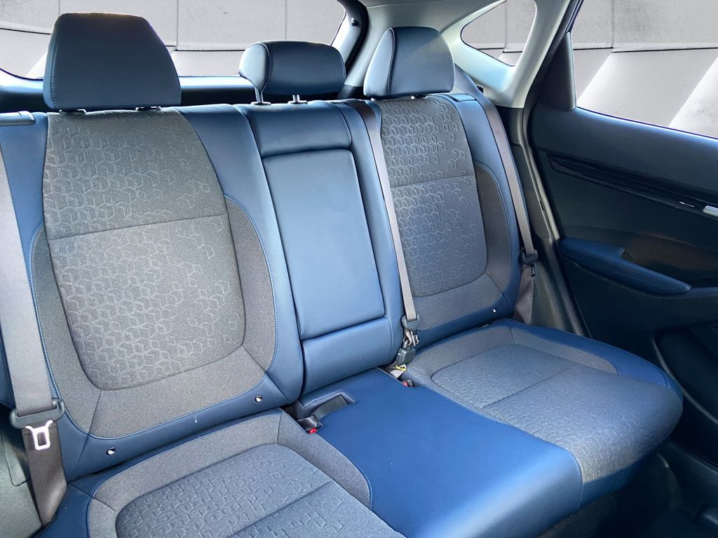 2024 Kia Seltos S photo 14