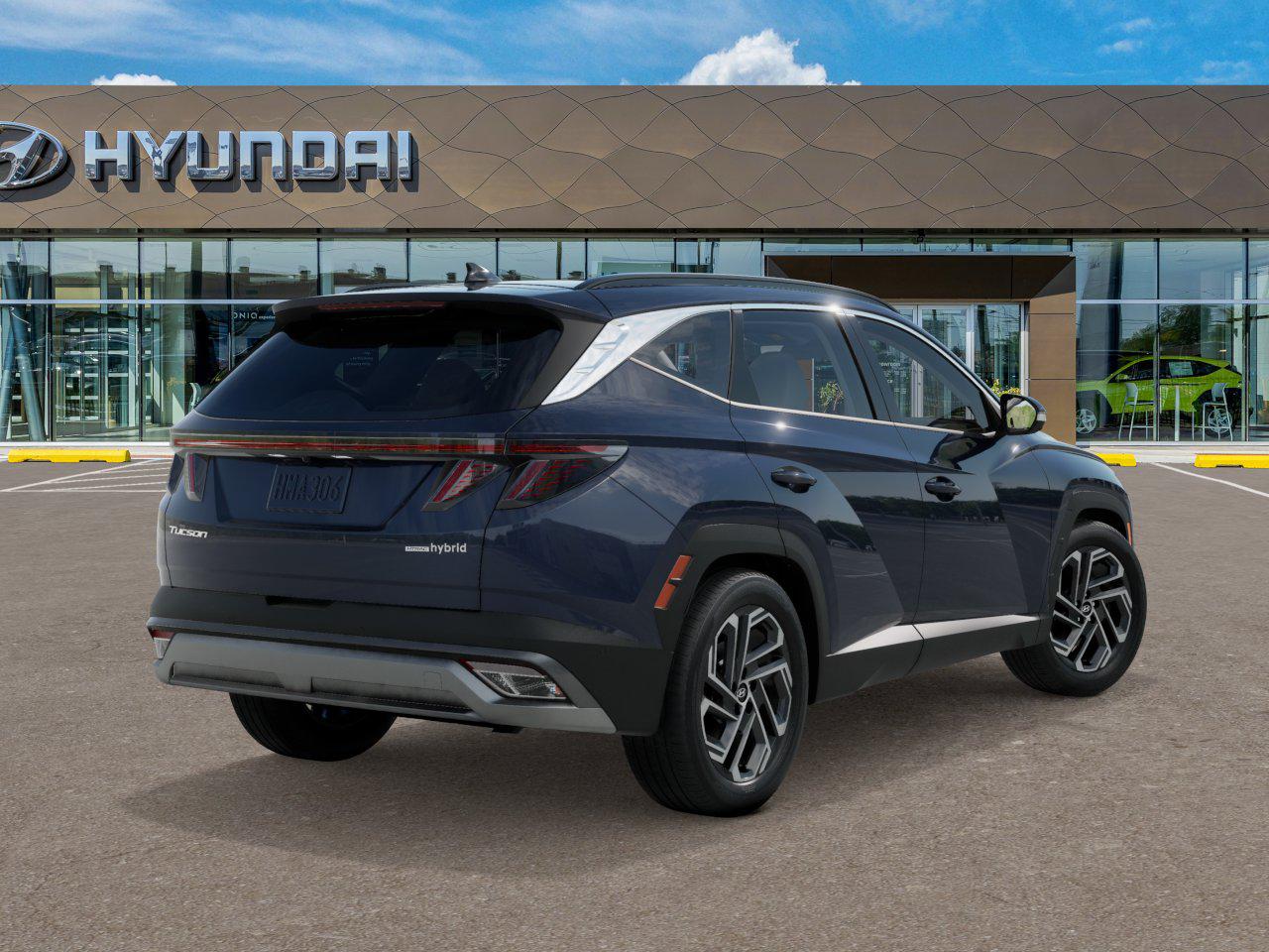 2025 Hyundai Tucson Hybrid Limited photo 2