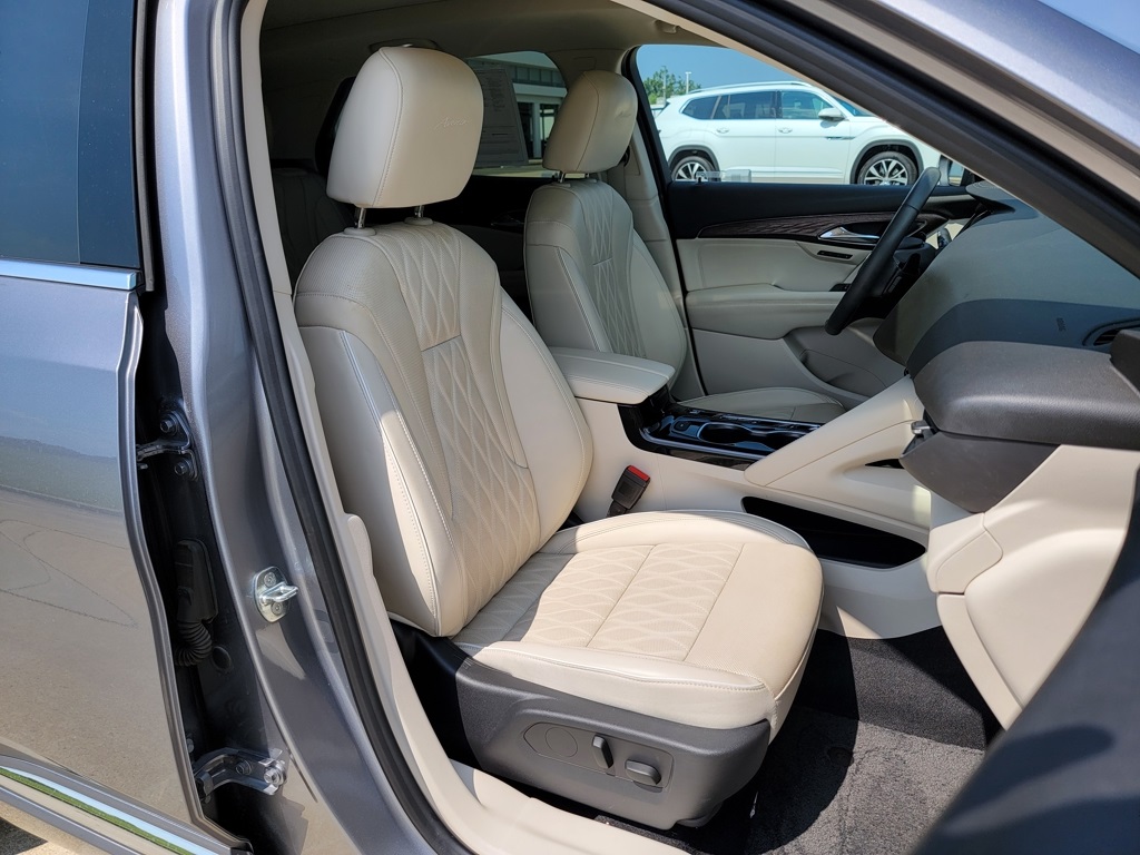 2022 Buick Envision Avenir photo 4