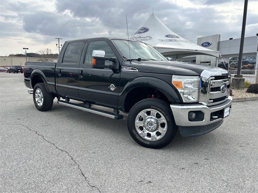 2015 Ford F-350 Lariat photo 2