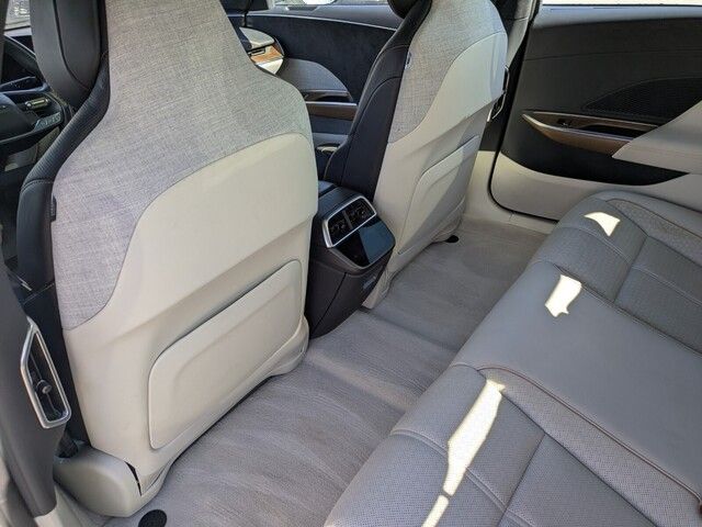 2022 Lucid Air Grand Touring photo 15