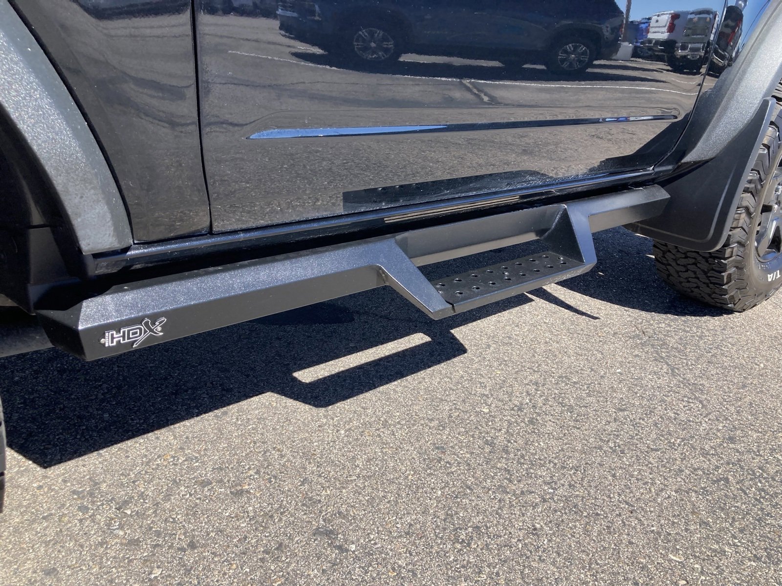 2023 Ford Bronco Base photo 3