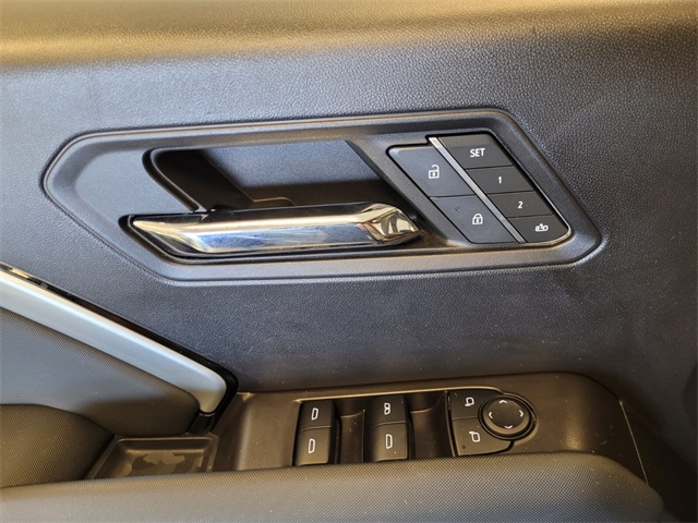 2023 Chevrolet Colorado Z71 photo 22
