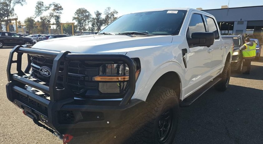 2024 Ford F-150 XLT's photo