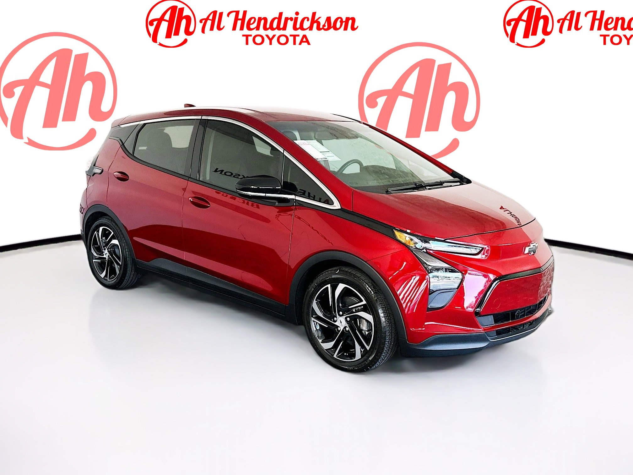 2023 Chevrolet Bolt EV 2LT's photo