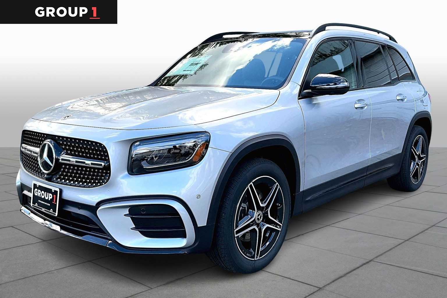 2026 Mercedes-Benz GLB GLB 250's photo