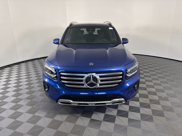 2024 Mercedes Benz GLB 250 photo 2