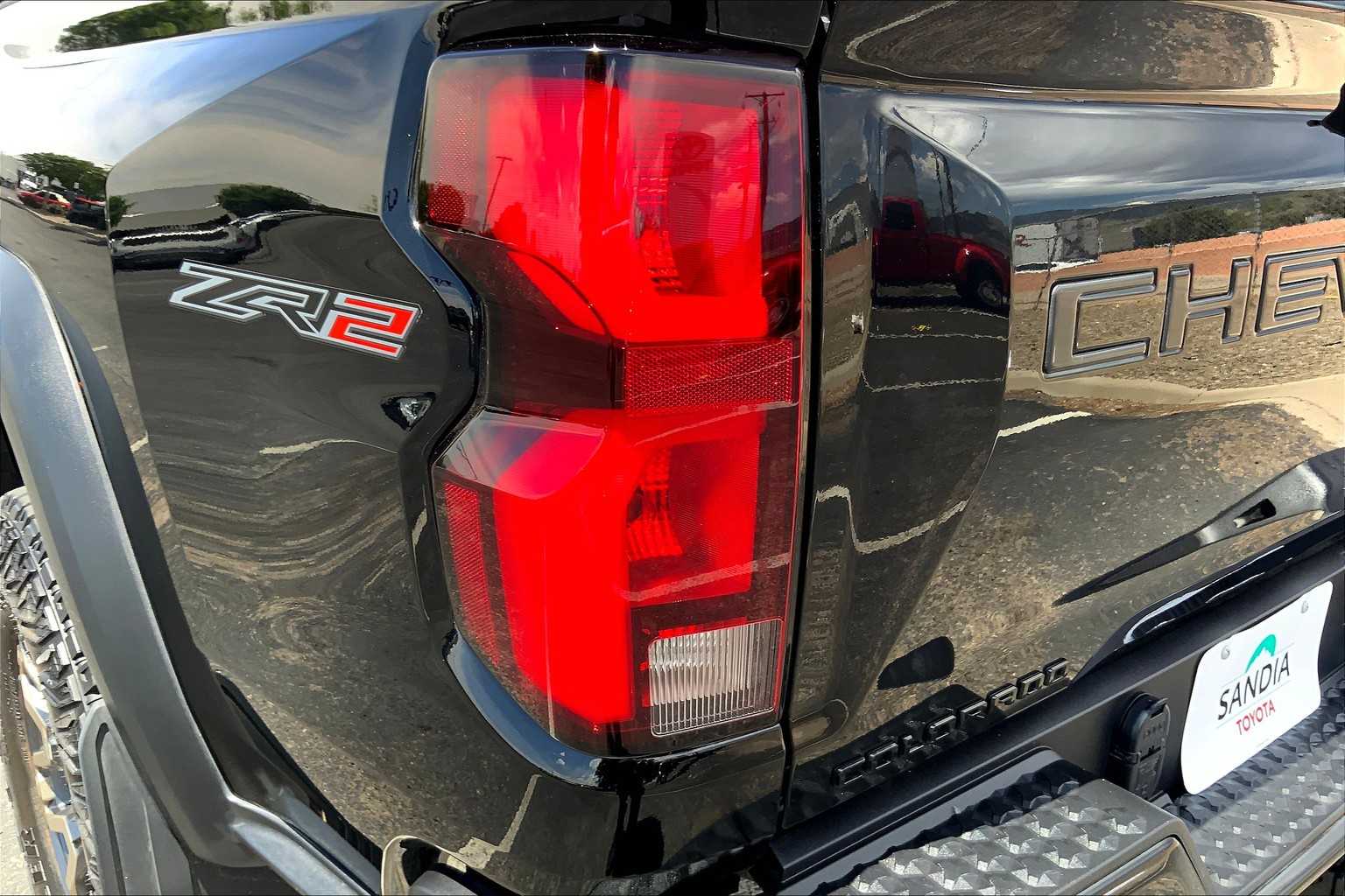 2024 Chevrolet Colorado ZR2 photo 23