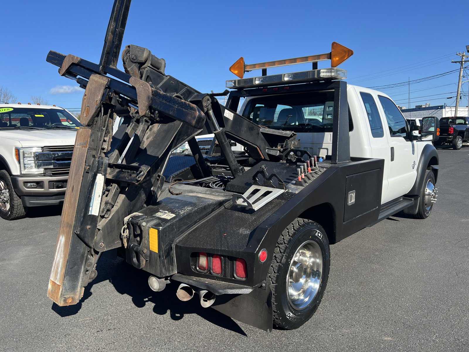 2015 Ford F-550 photo 4
