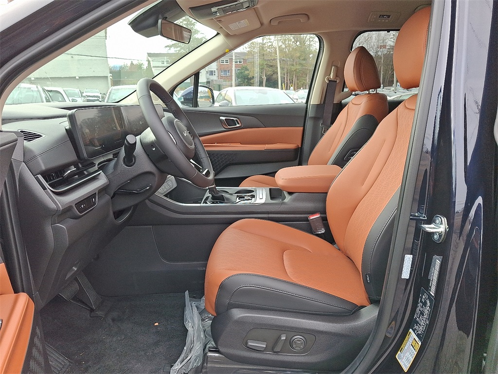 2026 Kia Carnival EX photo 4