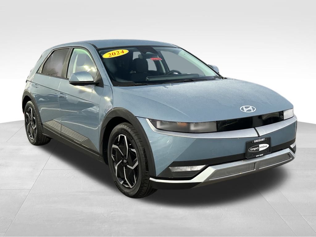 Used 2024 Hyundai IONIQ 5 SE with VIN KM8KM4DE0RU303145 for sale in Highland Park, IL