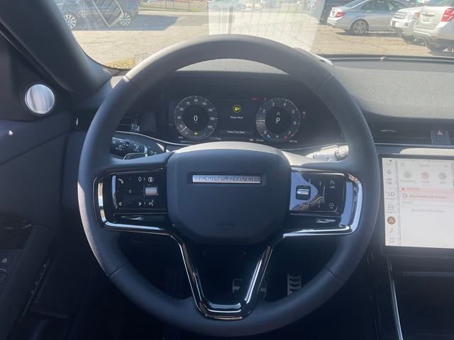 2026 Land Rover Range Rover Evoque Dynamic SE photo 13
