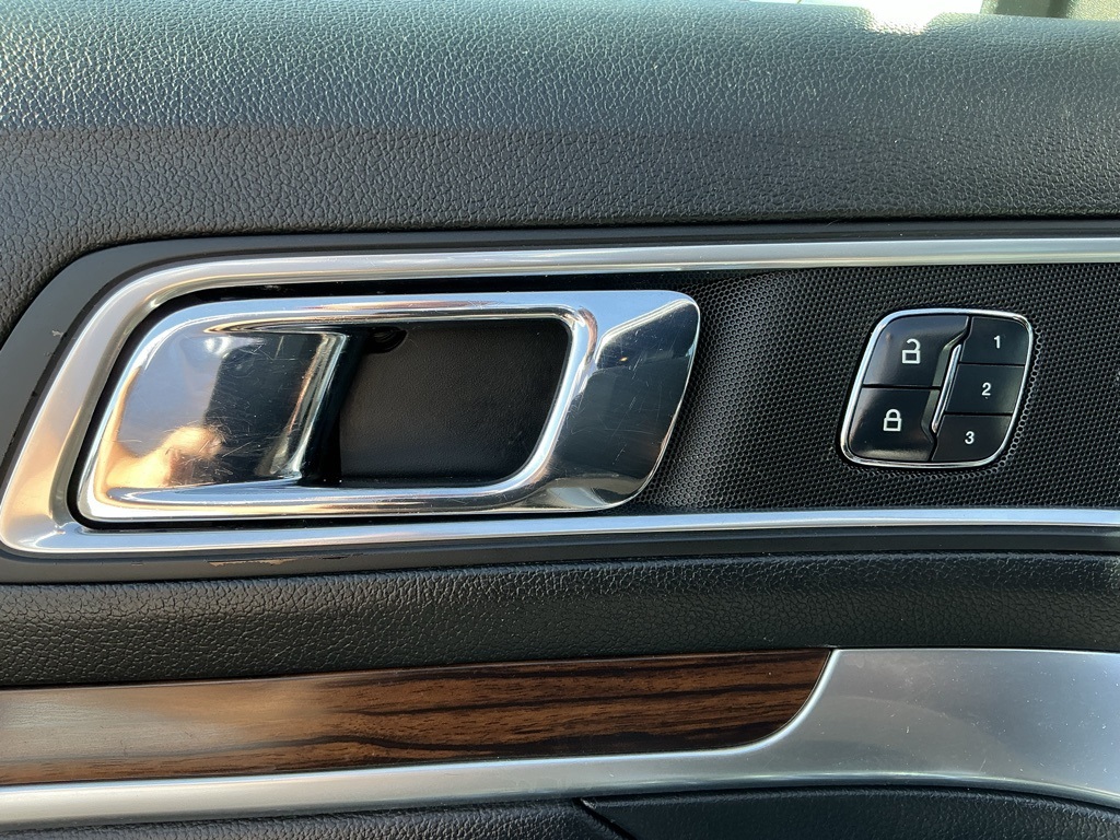 2018 Ford Explorer Limited photo 59