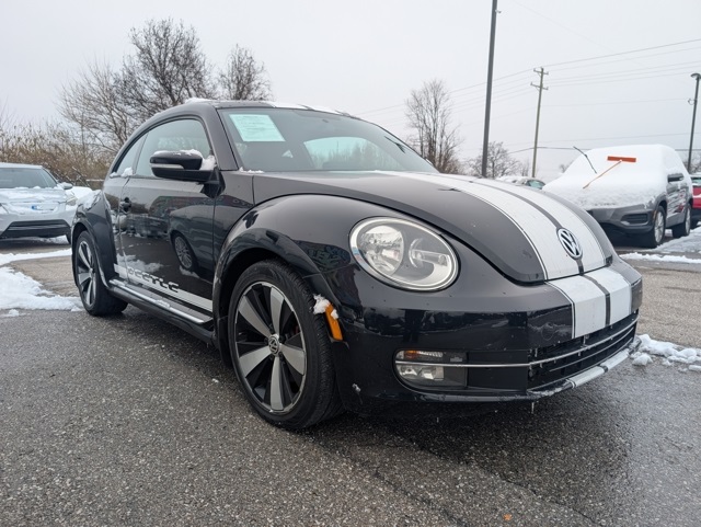 2013 Volkswagen Beetle 2.0's photo