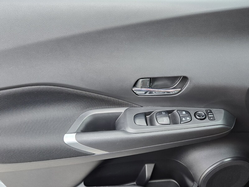 2021 Nissan Kicks SV photo 20