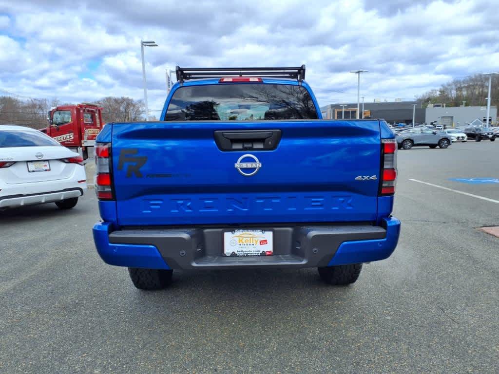 2025 Nissan Frontier Crew Cab SV photo 2