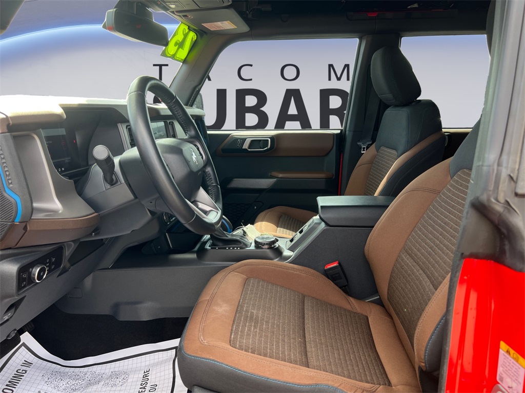 2023 Ford Bronco Outer Banks photo 10