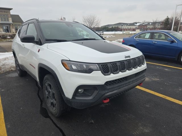 2023 Jeep Compass Trailhawk's photo