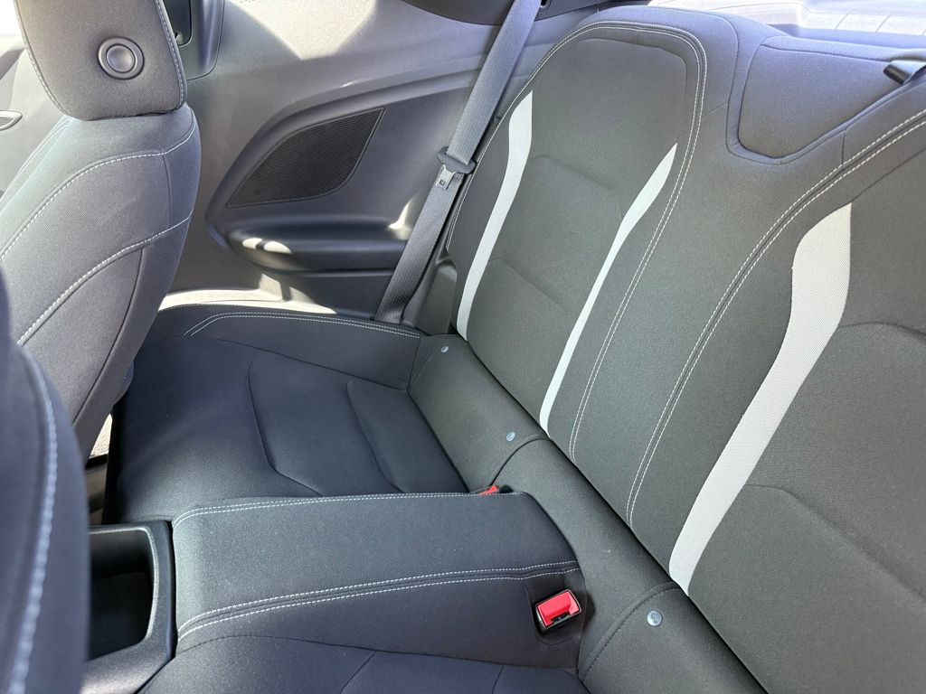 2022 Chevrolet Camaro LT1 photo 23