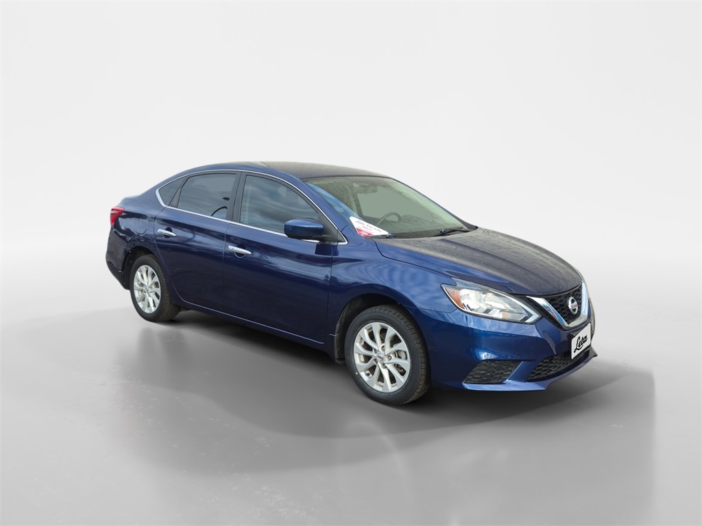 Used 2018 Nissan Sentra SV with VIN 3N1AB7APXJL653056 for sale in O'Fallon, MO