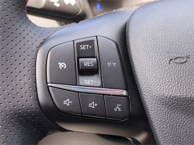 2025 Ford Escape ST-Line photo 21