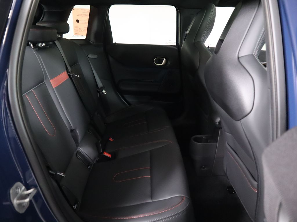 2026 Mini Cooper 4 Door Hardtop S Iconic photo 19