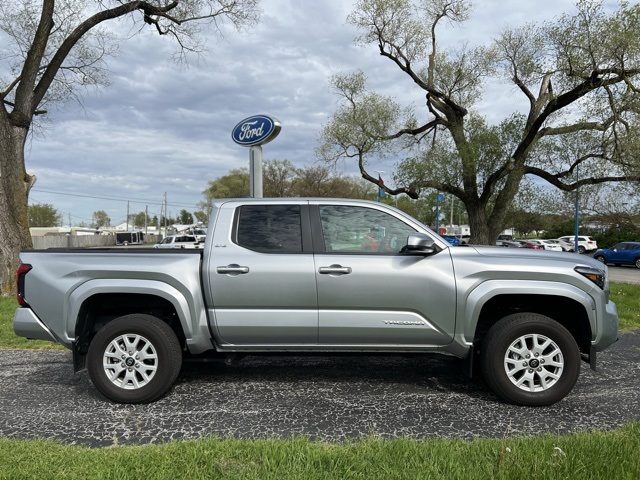 Used 2024 Silver Toyota SR5 image 1